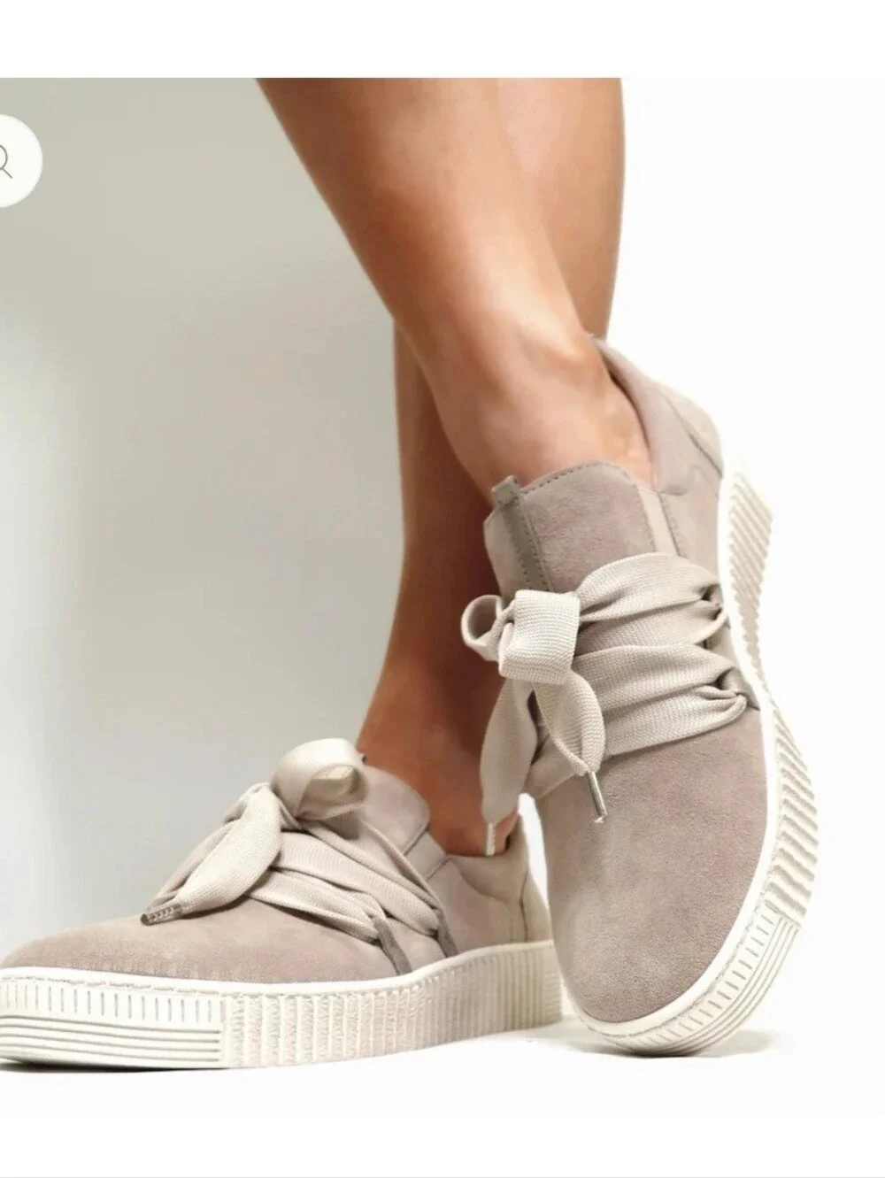 Gabor Bow Slip On Sneakers 7.5 Champagne